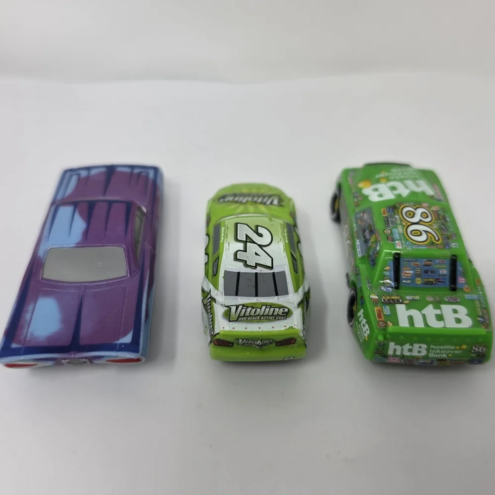 Disney Cars Plastic Miscellaneous Toy Lot 7